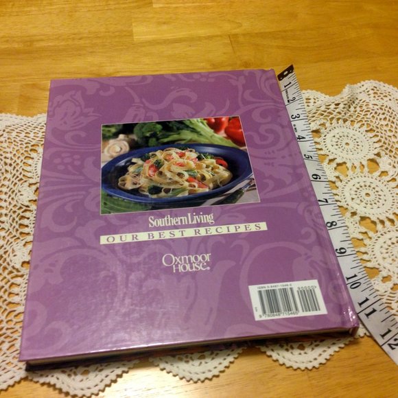 Southern Living Best of Low-Fat Low-Calorie - Picture 2 of 10